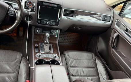 Volkswagen Touareg III, 2013 год, 2 000 000 рублей, 13 фотография