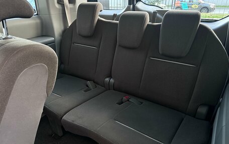 Honda Stepwgn IV, 2016 год, 1 570 000 рублей, 12 фотография
