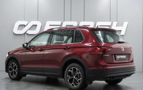 Volkswagen Tiguan II, 2020 год, 3 159 000 рублей, 2 фотография