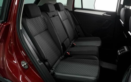 Volkswagen Tiguan II, 2020 год, 3 159 000 рублей, 7 фотография