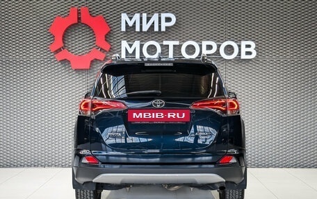Toyota RAV4, 2018 год, 2 770 000 рублей, 5 фотография