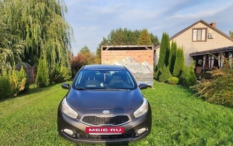 KIA cee'd III, 2013 год, 990 000 рублей, 2 фотография