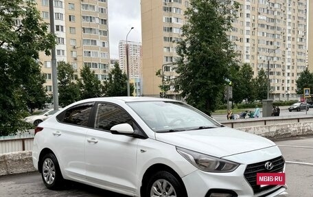 Hyundai Solaris II рестайлинг, 2018 год, 1 097 000 рублей, 4 фотография