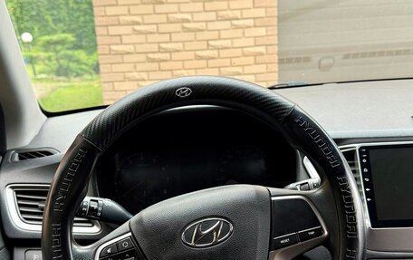 Hyundai Solaris II рестайлинг, 2018 год, 1 097 000 рублей, 10 фотография
