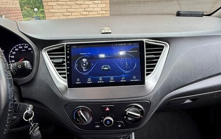 Hyundai Solaris II рестайлинг, 2018 год, 1 097 000 рублей, 14 фотография