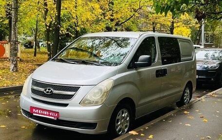 Hyundai Grand Starex Grand Starex I рестайлинг 2, 2008 год, 780 000 рублей, 26 фотография