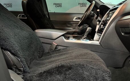 Ford Explorer VI, 2014 год, 1 500 000 рублей, 8 фотография