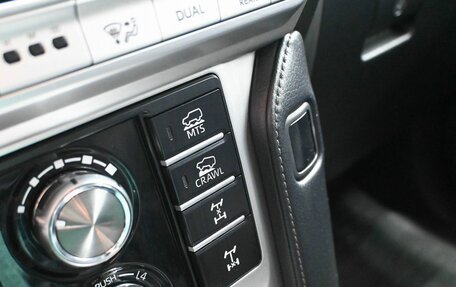 Toyota Land Cruiser Prado 150 рестайлинг 2, 2022 год, 6 499 900 рублей, 25 фотография