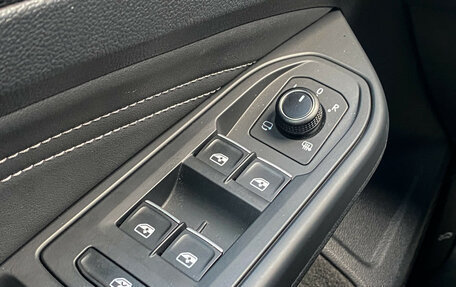 Volkswagen Golf VIII, 2021 год, 3 000 000 рублей, 18 фотография