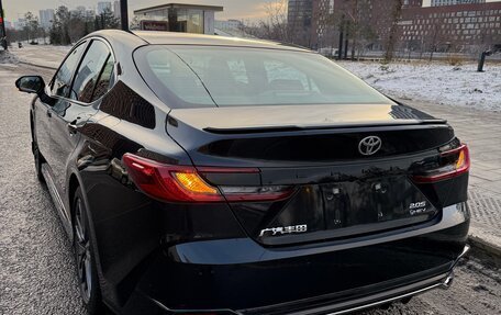 Toyota Camry, 2025 год, 3 300 000 рублей, 2 фотография