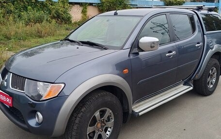 Mitsubishi L200 IV рестайлинг, 2008 год, 990 000 рублей, 4 фотография