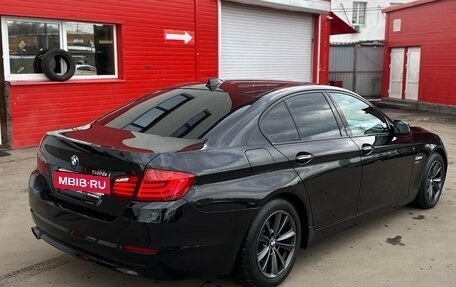 BMW 5 серия, 2011 год, 1 590 000 рублей, 4 фотография