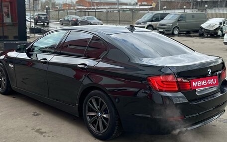 BMW 5 серия, 2011 год, 1 590 000 рублей, 7 фотография