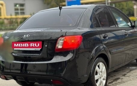 KIA Rio II, 2010 год, 285 000 рублей, 3 фотография