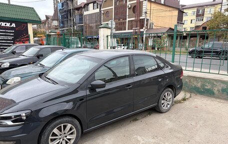 Volkswagen Polo VI (EU Market), 2018 год, 700 000 рублей, 2 фотография