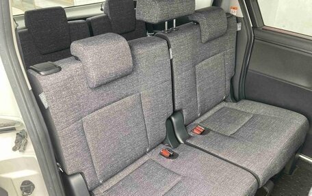 Toyota Sienta, 2024 год, 1 250 217 рублей, 10 фотография