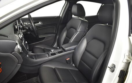 Mercedes-Benz GLA, 2019 год, 2 299 900 рублей, 10 фотография