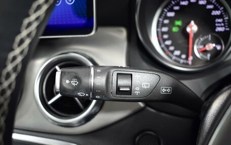 Mercedes-Benz GLA, 2019 год, 2 299 900 рублей, 16 фотография