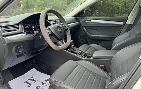 Skoda Superb, 2024 год, 3 413 375 рублей, 8 фотография