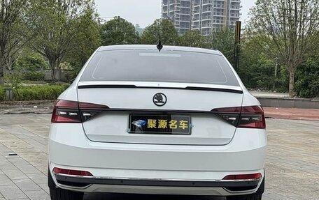 Skoda Superb, 2024 год, 3 413 375 рублей, 5 фотография