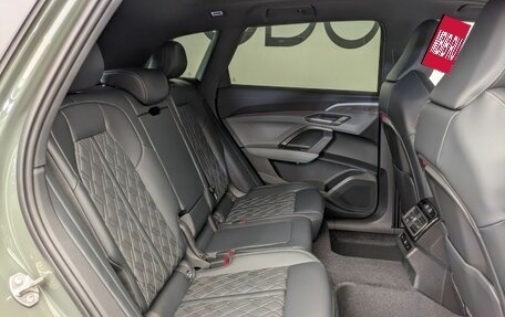 Audi Q5, 2026 год, 7 560 000 рублей, 13 фотография