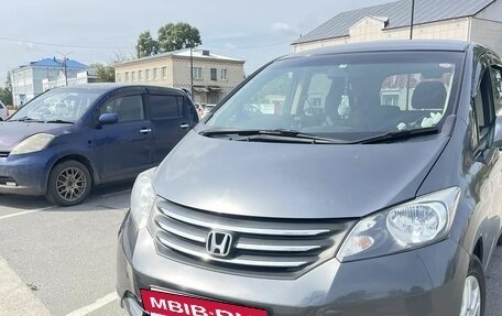Honda Freed I, 2009 год, 780 000 рублей, 4 фотография