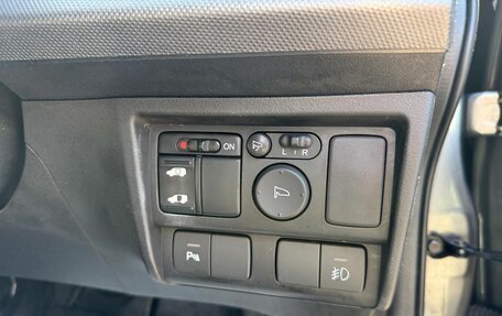Honda Freed I, 2010 год, 1 049 000 рублей, 16 фотография