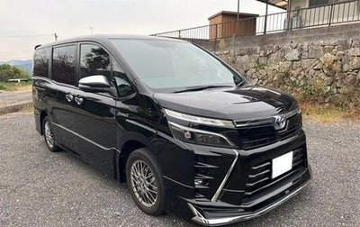 Toyota Voxy III, 2021 год, 1 767 000 рублей, 1 фотография