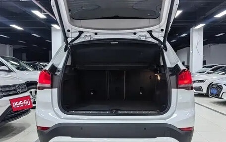 BMW X1, 2022 год, 2 250 000 рублей, 18 фотография