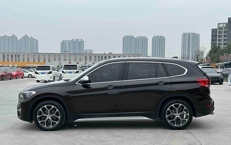 BMW X1, 2022 год, 2 300 000 рублей, 7 фотография