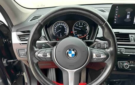 BMW X1, 2022 год, 2 300 000 рублей, 14 фотография