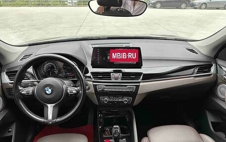 BMW X1, 2022 год, 2 300 000 рублей, 11 фотография
