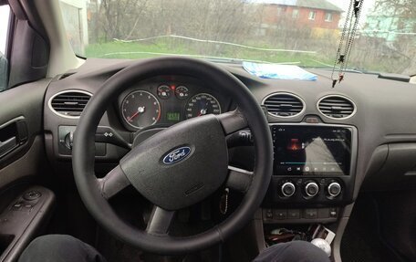 Ford Focus II рестайлинг, 2006 год, 415 000 рублей, 3 фотография