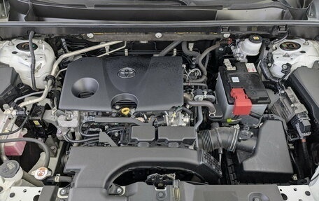 Toyota RAV4, 2022 год, 3 350 000 рублей, 11 фотография