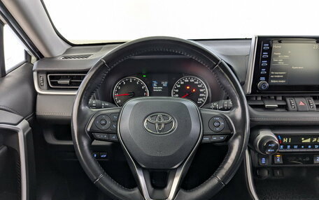 Toyota RAV4, 2022 год, 3 350 000 рублей, 24 фотография