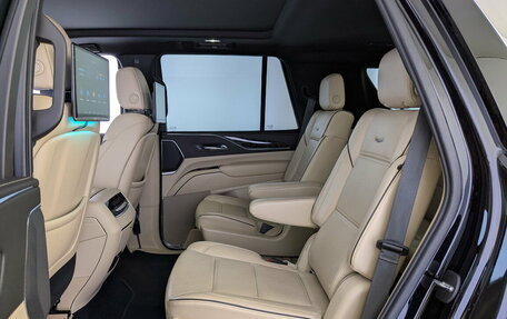 Cadillac Escalade V, 2021 год, 8 500 000 рублей, 10 фотография