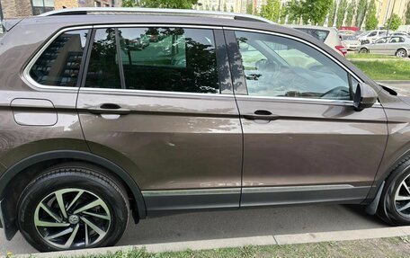 Volkswagen Tiguan II, 2018 год, 7 фотография