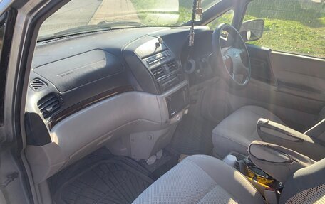 Nissan Bassara, 2001 год, 200 000 рублей, 6 фотография