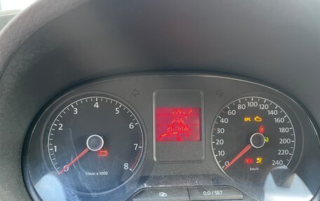 Volkswagen Polo VI (EU Market), 2013 год, 720 000 рублей, 9 фотография