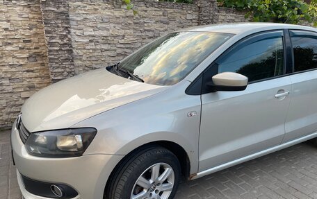Volkswagen Polo VI (EU Market), 2013 год, 720 000 рублей, 17 фотография