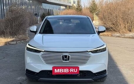 Honda Vezel, 2023 год, 1 700 000 рублей, 2 фотография