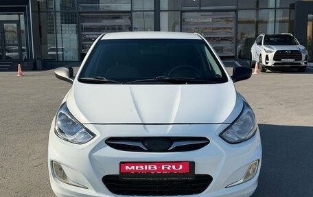 Hyundai Solaris II рестайлинг, 2012 год, 545 000 рублей, 2 фотография
