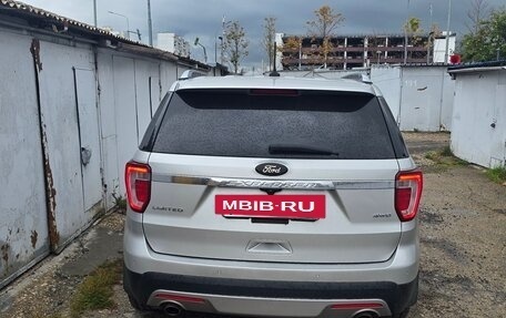 Ford Explorer VI, 2017 год, 2 500 000 рублей, 5 фотография