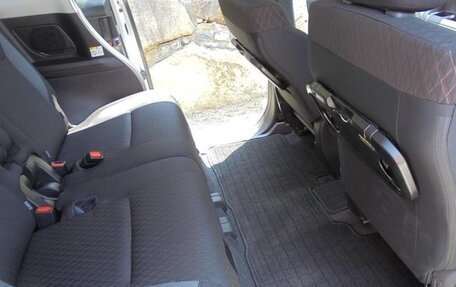 Mitsubishi Delica D:2, 2023 год, 930 000 рублей, 13 фотография