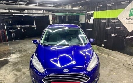 Ford Fiesta, 2015 год, 690 000 рублей, 2 фотография