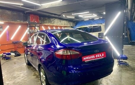Ford Fiesta, 2015 год, 690 000 рублей, 5 фотография