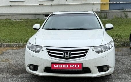 Honda Accord VIII рестайлинг, 2012 год, 950 000 рублей, 1 фотография