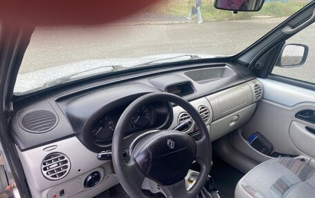 Renault Kangoo II рестайлинг, 2006 год, 377 000 рублей, 8 фотография