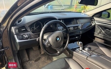 BMW 5 серия, 2014 год, 1 950 000 рублей, 4 фотография