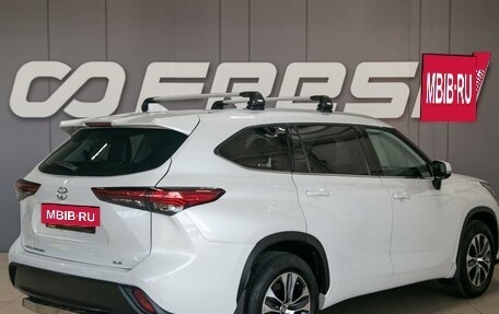 Toyota Highlander, 2022 год, 4 305 000 рублей, 6 фотография
